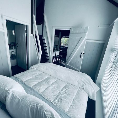Experience Heritage, Live Modern Ъпър Хът Екстериор снимка